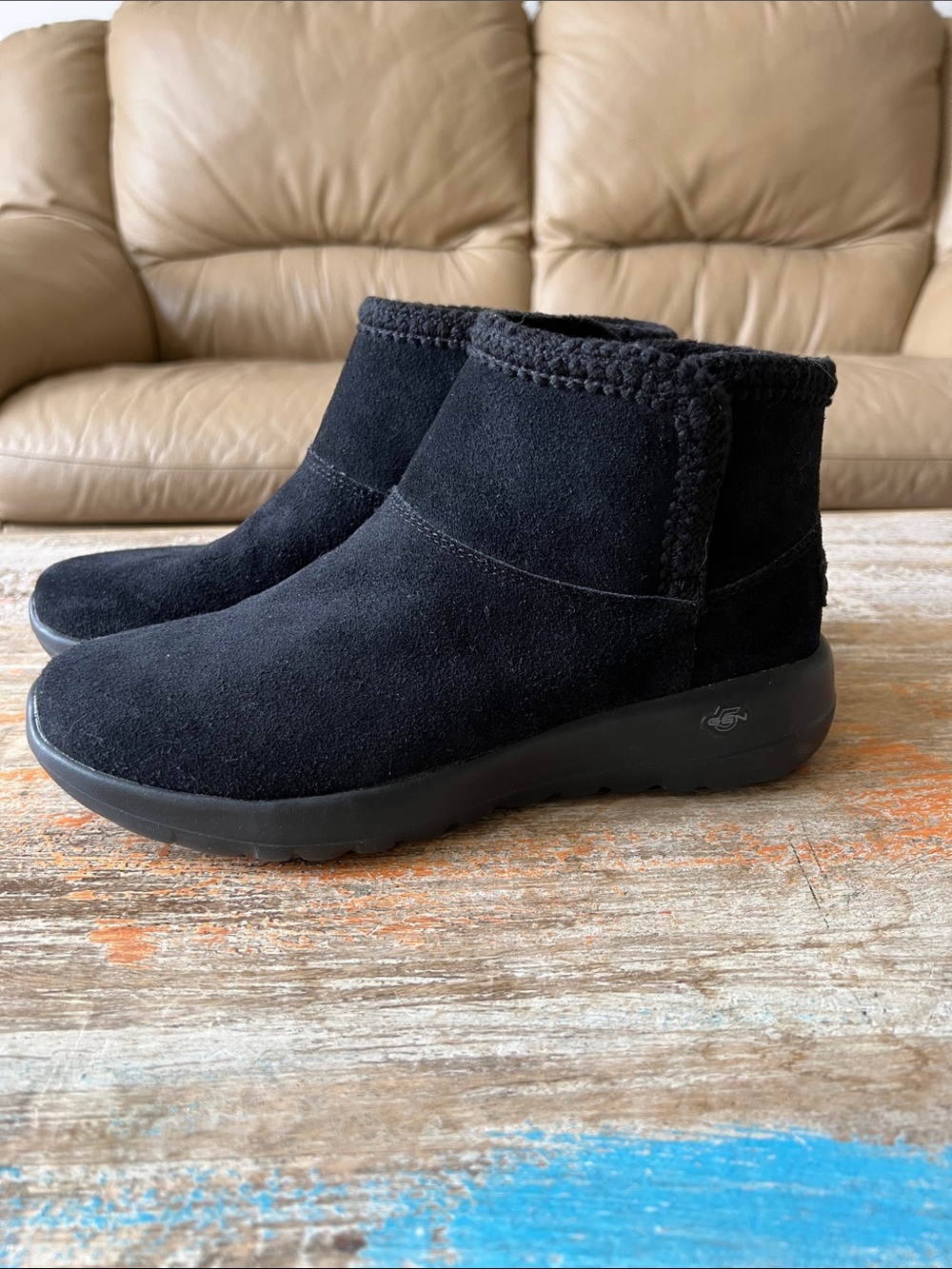 Skechers On-the-GO Rosewood 5GEN Black Suede Ankle Booties Size 7.5 - Picture 1 of 10